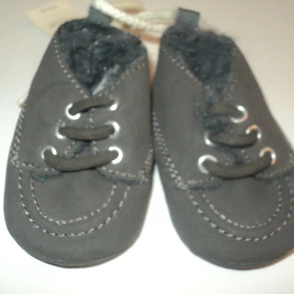 New Baby Gap Moccasins Boy's Size 0-3 Months with Faux Fur Lining Brown-Gray